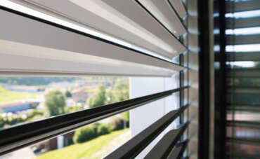 Pertsiana graduagarriak