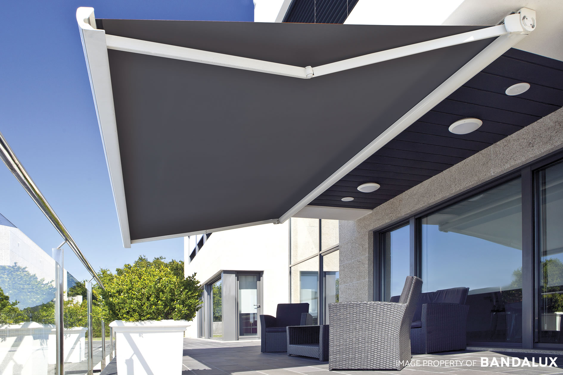 TOLDO PORTADA 3 TOLDO PORTADA 3