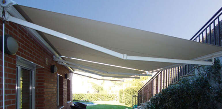 Toldo terraza Troya